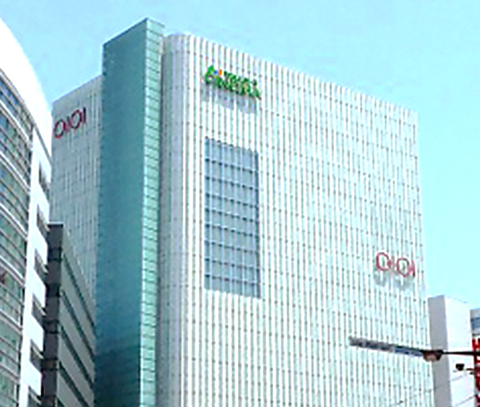 新宿マルイ アネックスの写真1