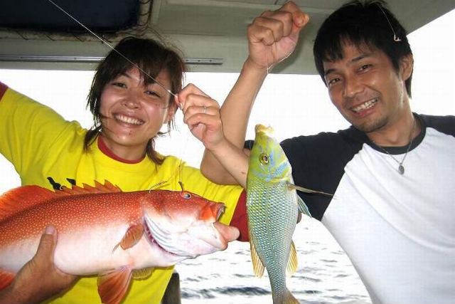 観光遊魚ブルーバネッサの写真1