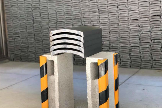 瓦割りカワラナの写真1