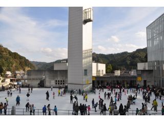 コアやまくに　アイススケートリンクの写真1