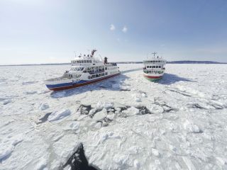 網走流氷観光砕氷船おーろらの写真1