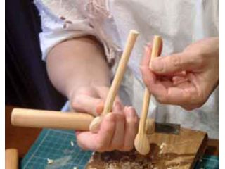 岸下彫刻店の写真1