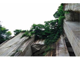 カネホン採石場の写真1