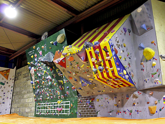 クライミングジム ROCKY’Nの写真1