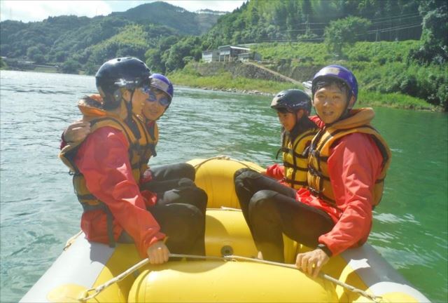 サントラストラフティングクラブの写真1