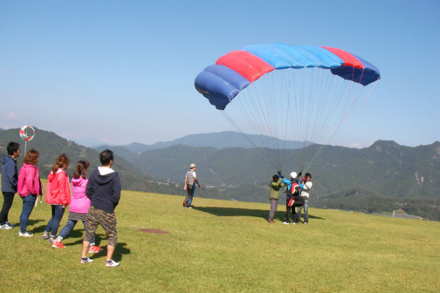 白樺湖スカイウェイパラグライダースクールの写真1