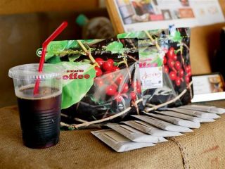 炭火焙煎工房 琉球ワールドの写真1