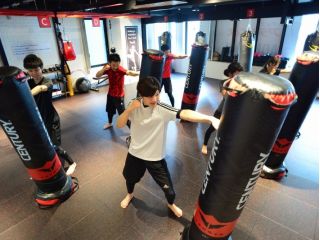 Kneex(八王子店)の写真1