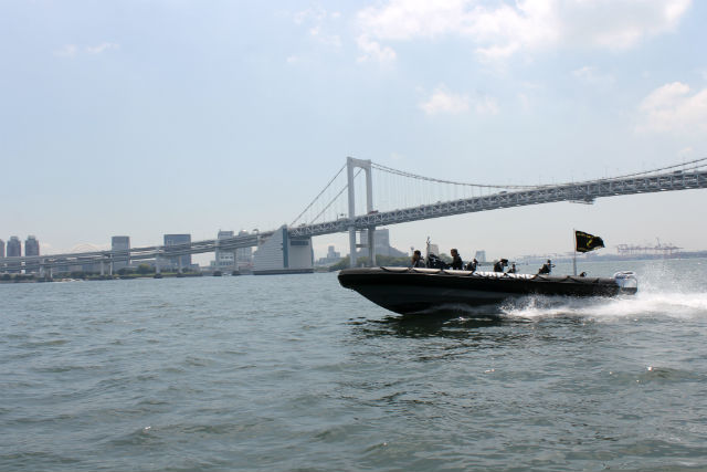 東京RIBクルーズの写真1