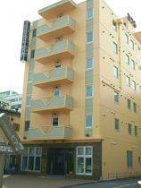 ビジネスホテル ピア7の写真1