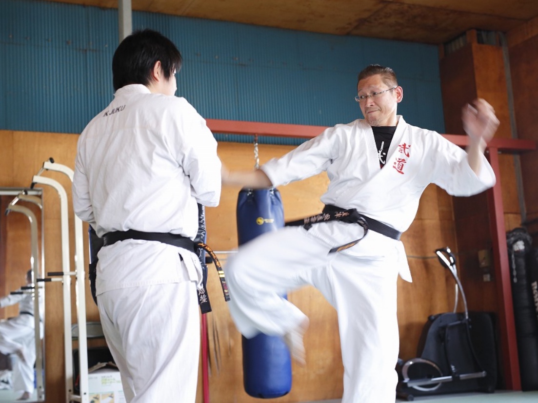 武道研鑽会 愛敬塾の写真1