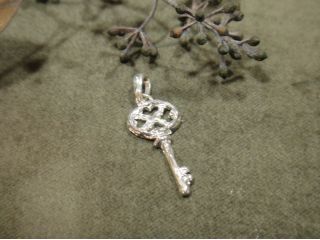 クレエ・イジマの写真1