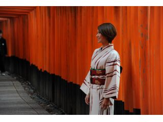 UME SAKURA 京都寺町レンタル着物の写真1