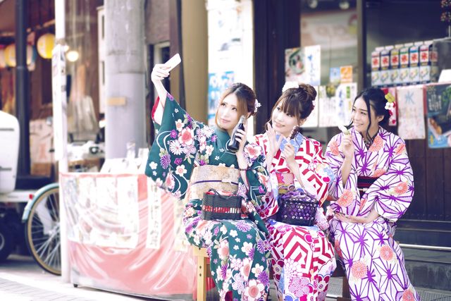 着物レンタルVASARA(横浜みなとみらい店)の写真1