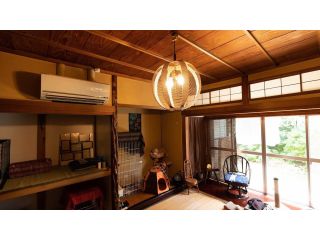 保護猫カフェ&ねこホテル 笑猫の写真1