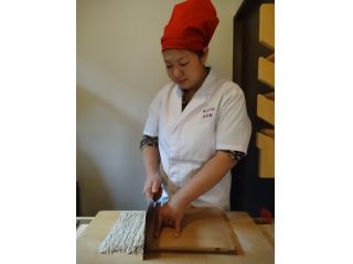 製造元直売所 手打ち十割そば処(丹沢そば本店)の写真1