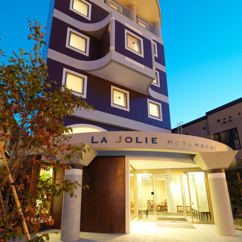 ラ・ジョリー元町 by WBFの写真1