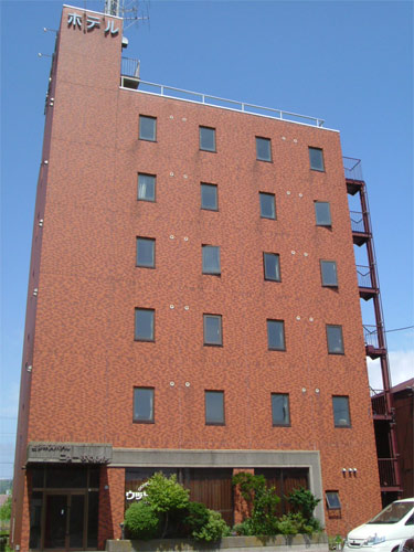 ビジネスホテル ニューまるしんの写真1