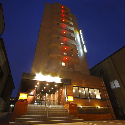 アパホテル<青森駅東>の写真1