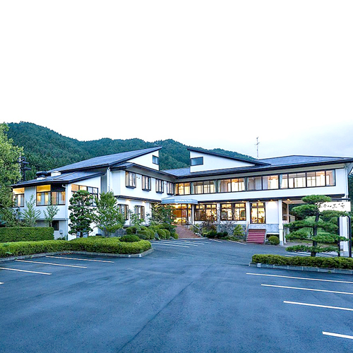 ホテル三陽の写真1