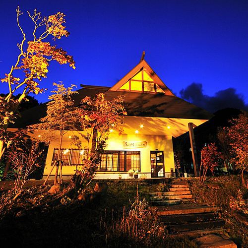 夏油高原温泉郷 美人の湯 瀬美温泉 桐の花・山吹の花の写真1