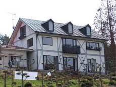 田園の丘に建つ農家民宿みずきの写真1