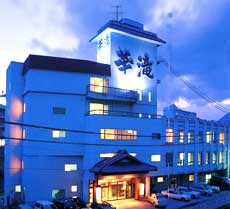 飯坂温泉 くつろぎの宿 華滝の写真1