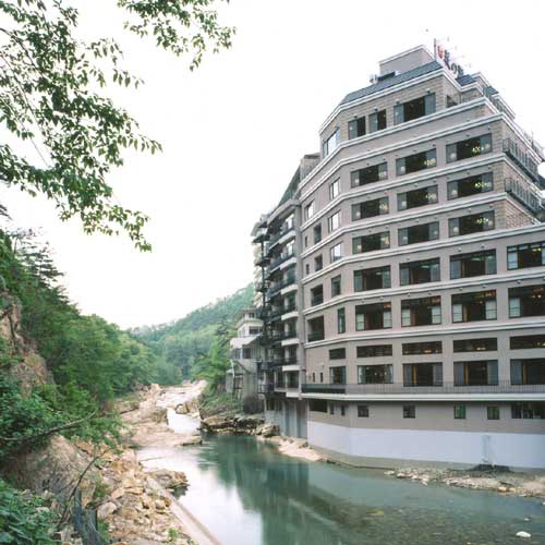 穴原温泉 渓苑 花の瀬の写真1