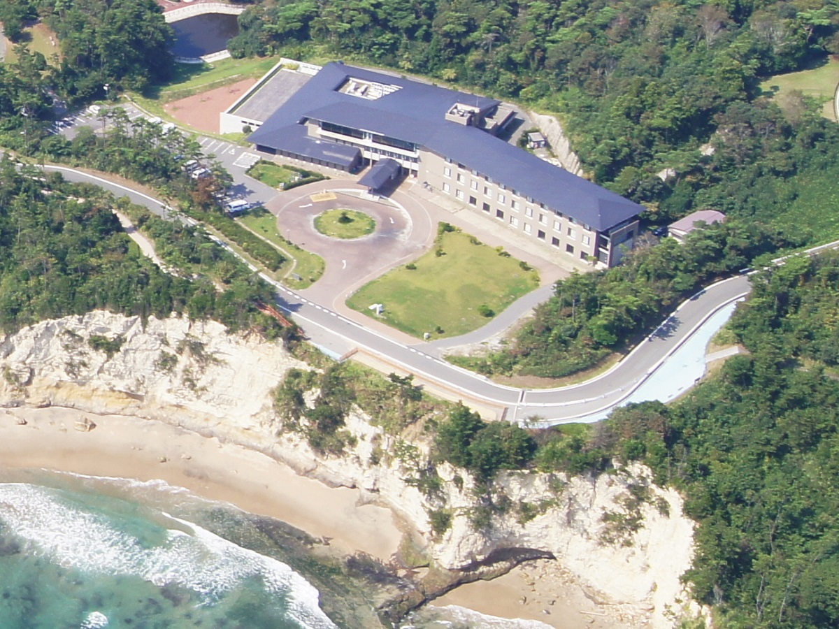 月へと照らす海の道 ホテル花天の写真1