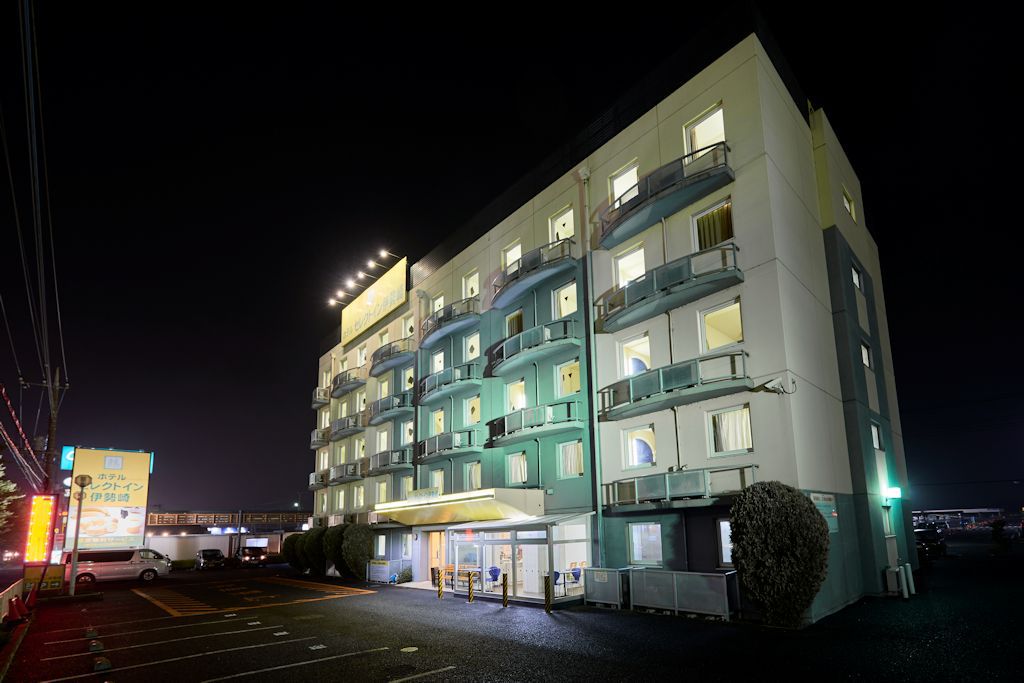 ホテルセレクトイン伊勢崎の写真1