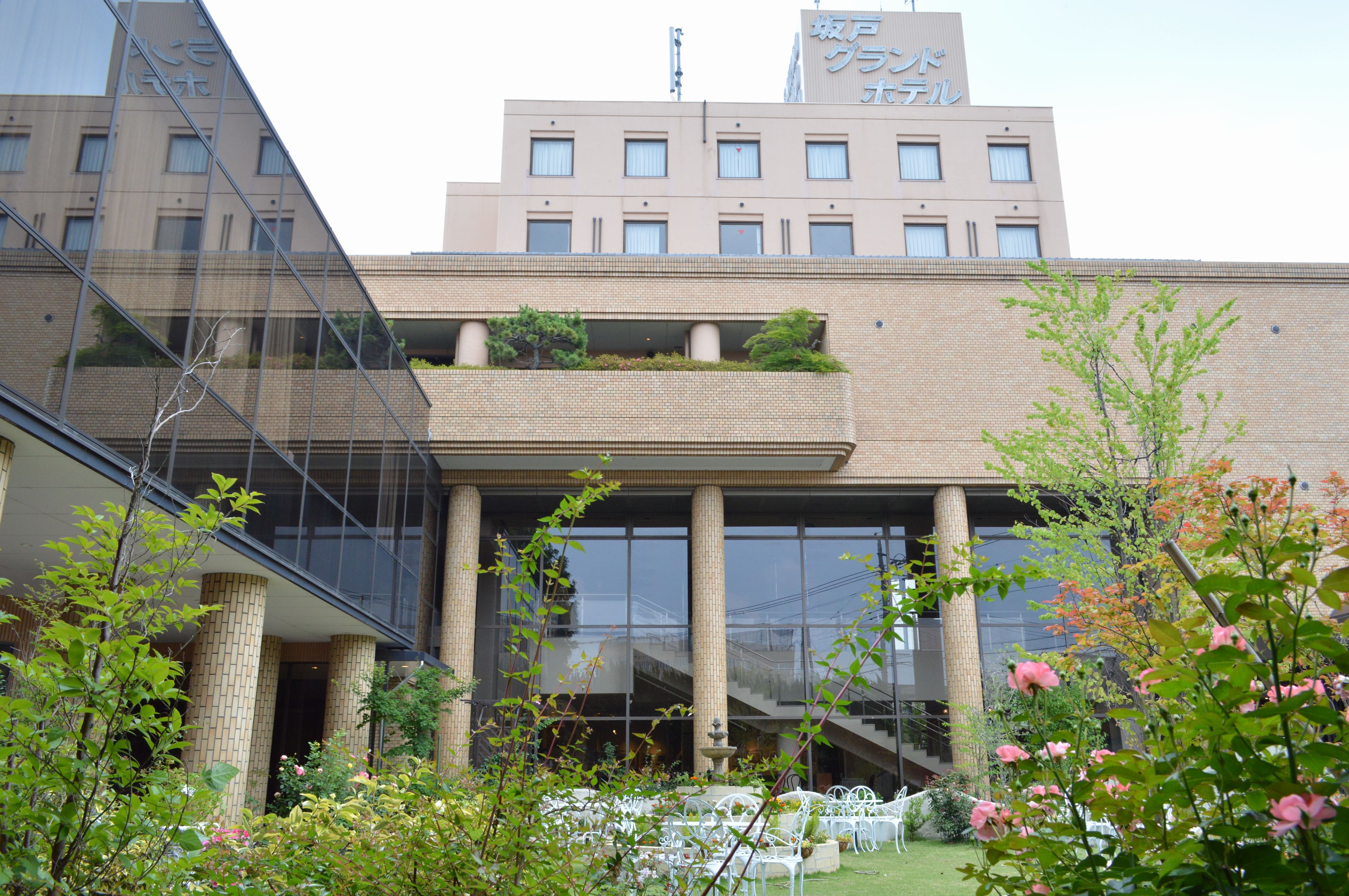 坂戸グランドホテルWINの写真1