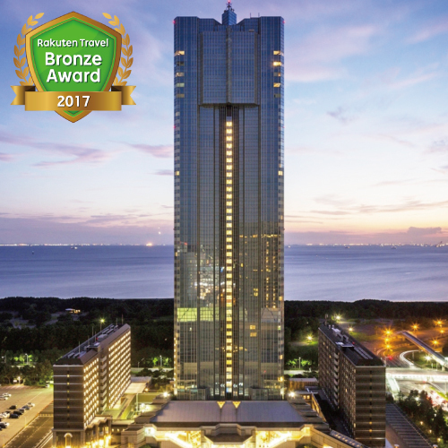 アパホテル&リゾート<東京ベイ幕張>の写真1