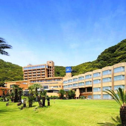 鴨川ヒルズリゾートホテルの写真1