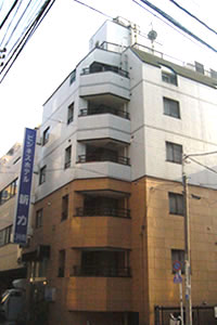 ビジネスホテル新力 3号館の写真1