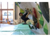 エッジアンドソファーボルダリングパーク(諏訪店)