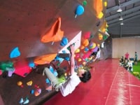 ボルダリングジムハンピ(明和店)