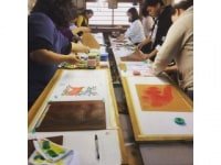 凸凹ことのは舎