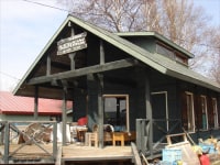 トムソンウッディ ライダーハウス