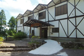 ペンション マウンテンママ