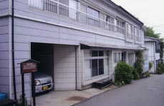 那須湯本温泉 にごり湯かけ流しの宿 民宿 新小松屋