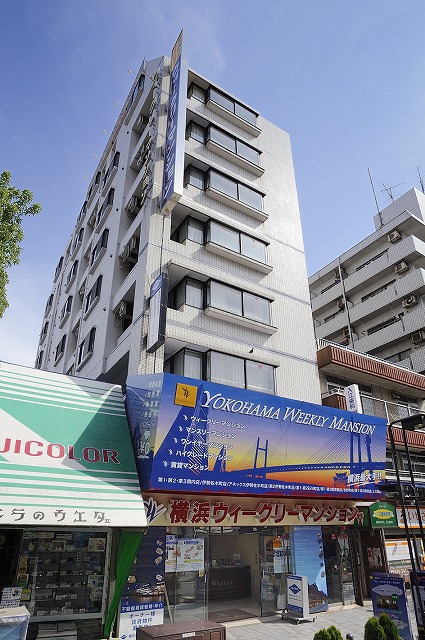 横浜ウィークリー伊勢佐木町店の写真1