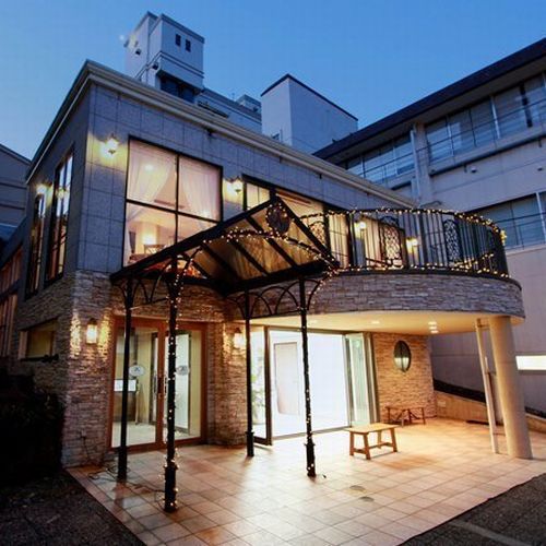 弥彦温泉 ホテルヴァイスの写真1