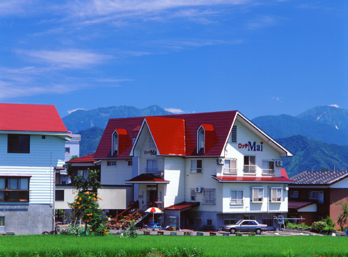 上越国際 ロッヂ Maiの写真1