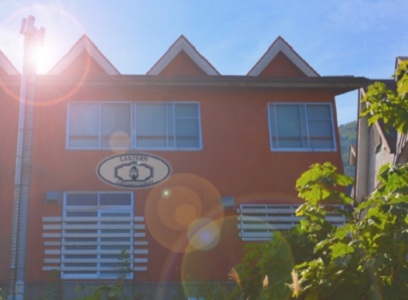 LODGE LANTERNの写真1