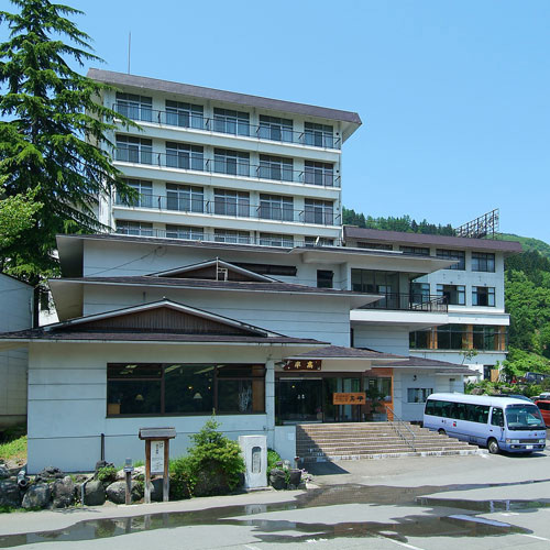 越後湯沢温泉 雪国の宿 高半の写真1