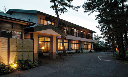 鵜の浜温泉 高台の宿 三景の写真1