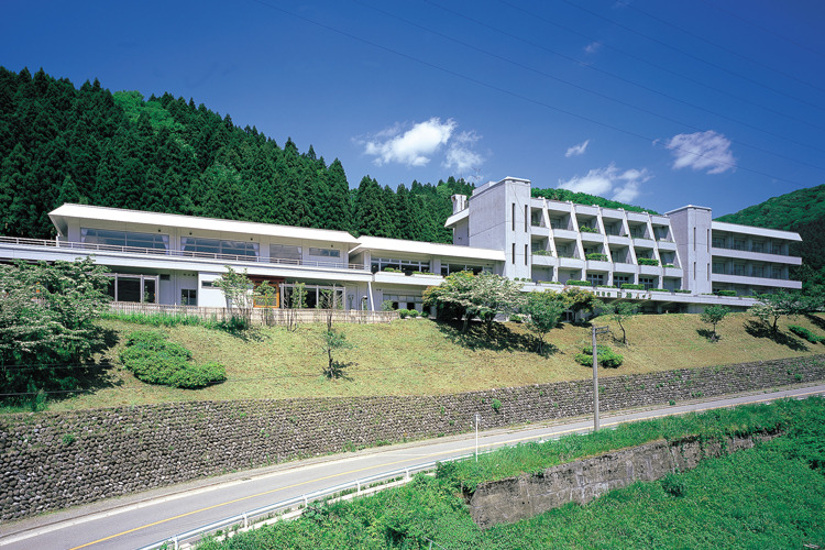 白樺ハイツの写真1