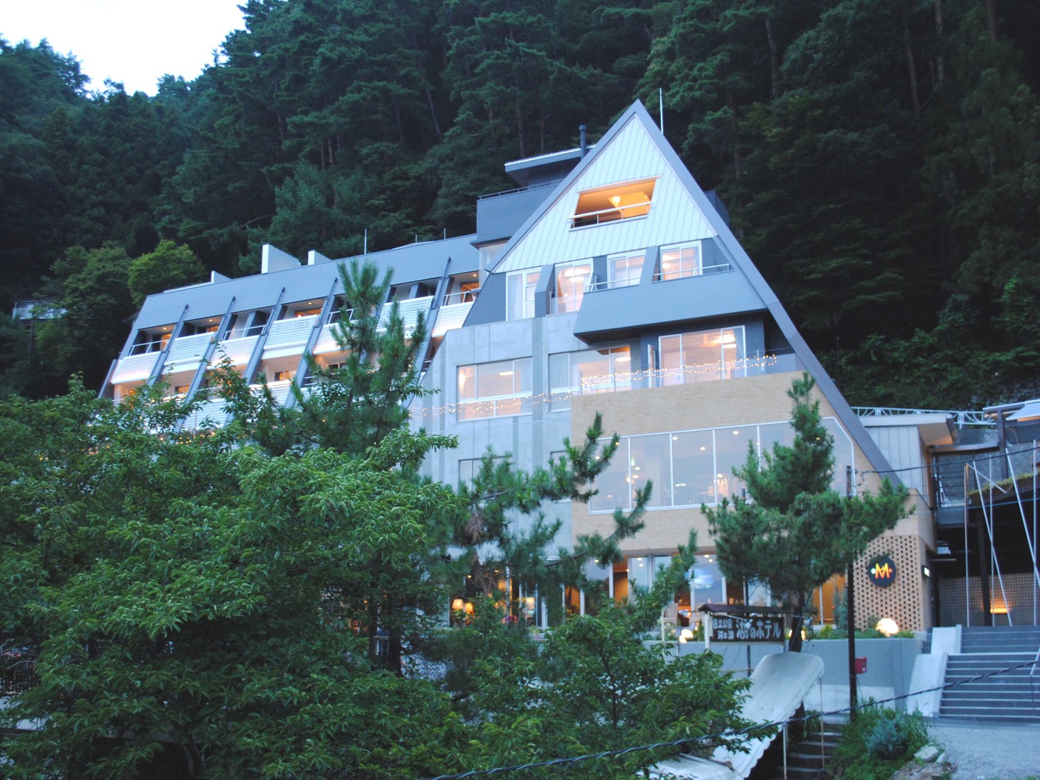 富士河口湖温泉 湖のホテルの写真1