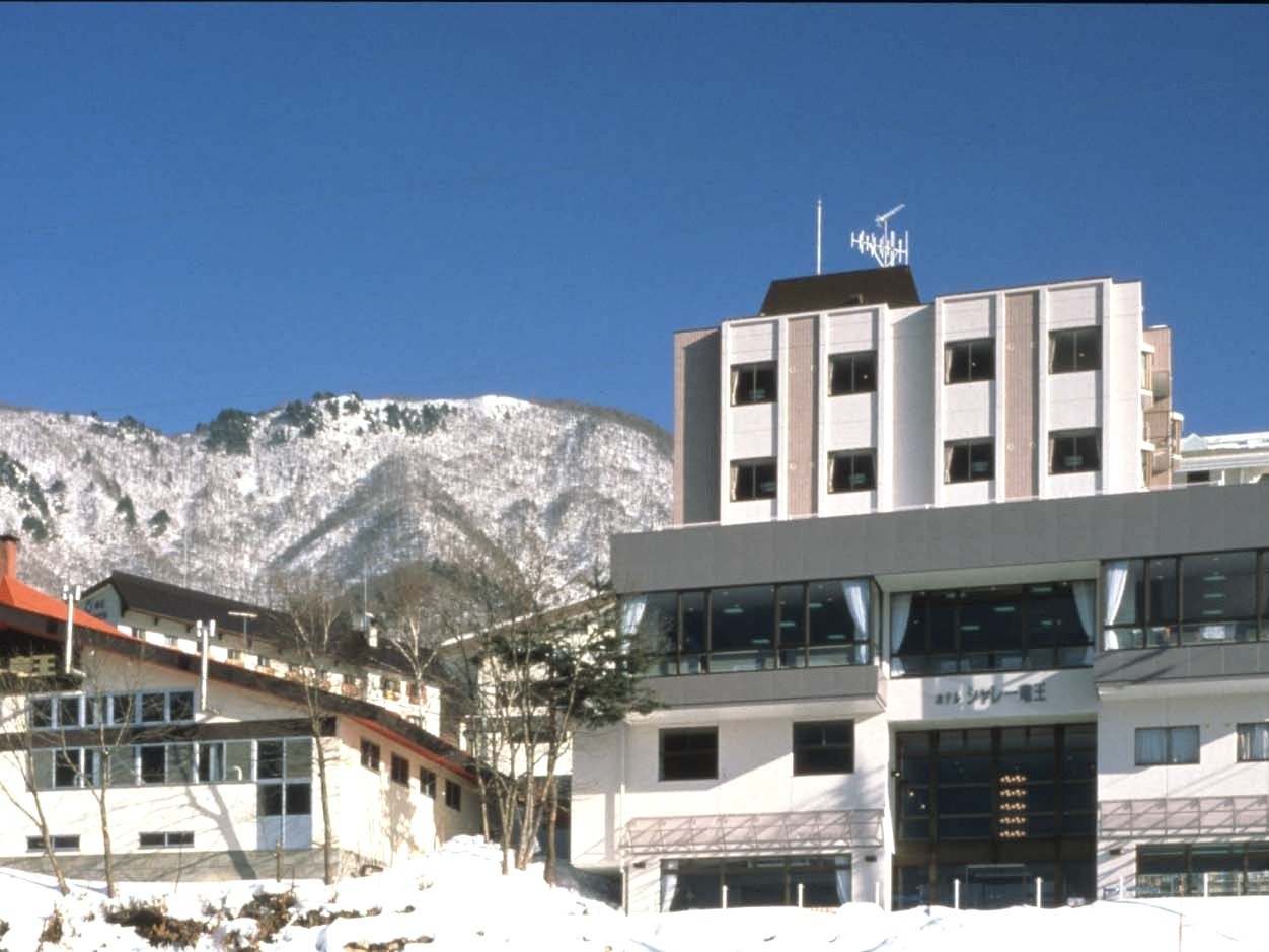 ホテル シャレー竜王の写真1