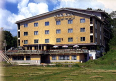 幕岩温泉 ビワ池ホテルの写真1